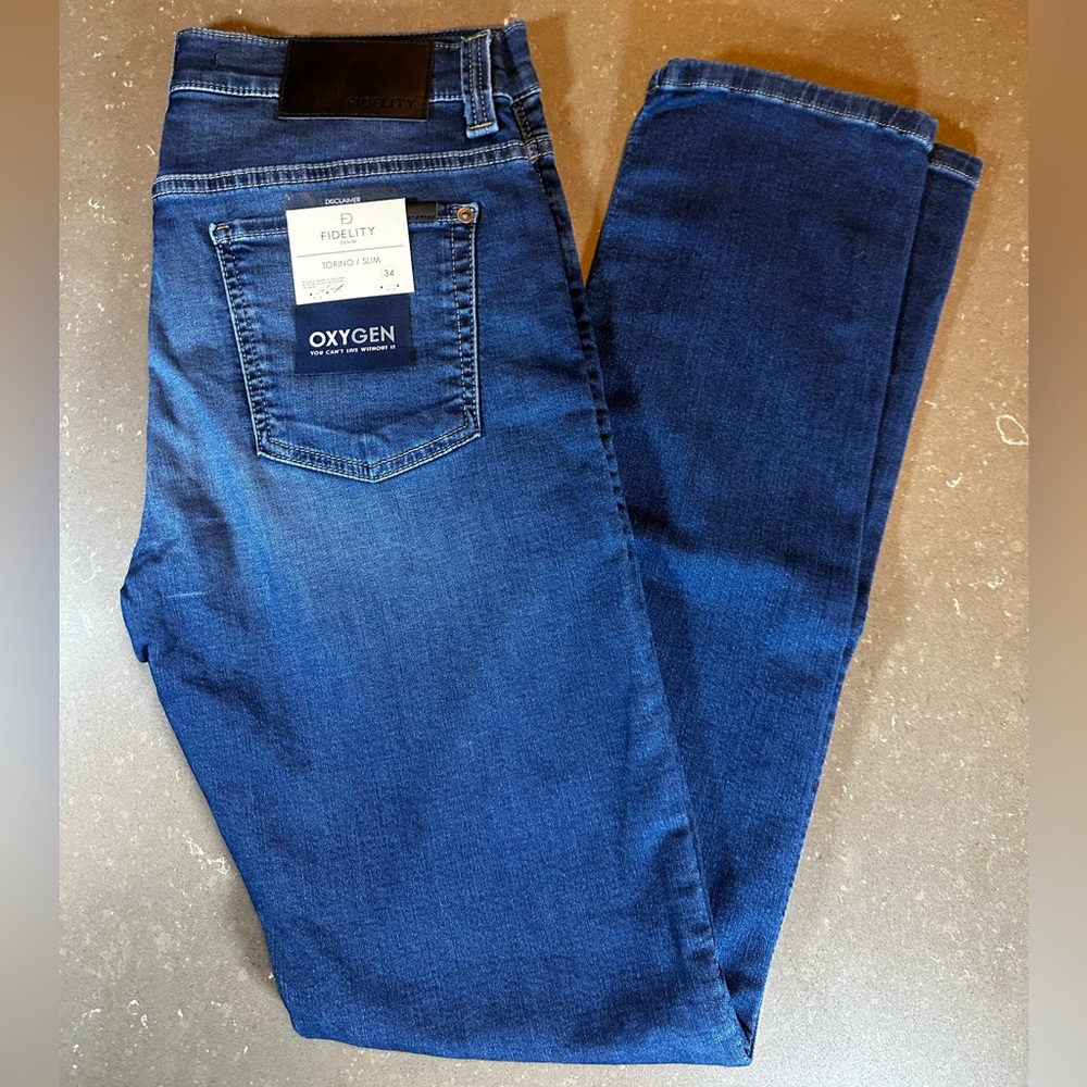 Fidelity Torino indigo blue 34 x 34 stretch denim jeans. NWT Slim cut